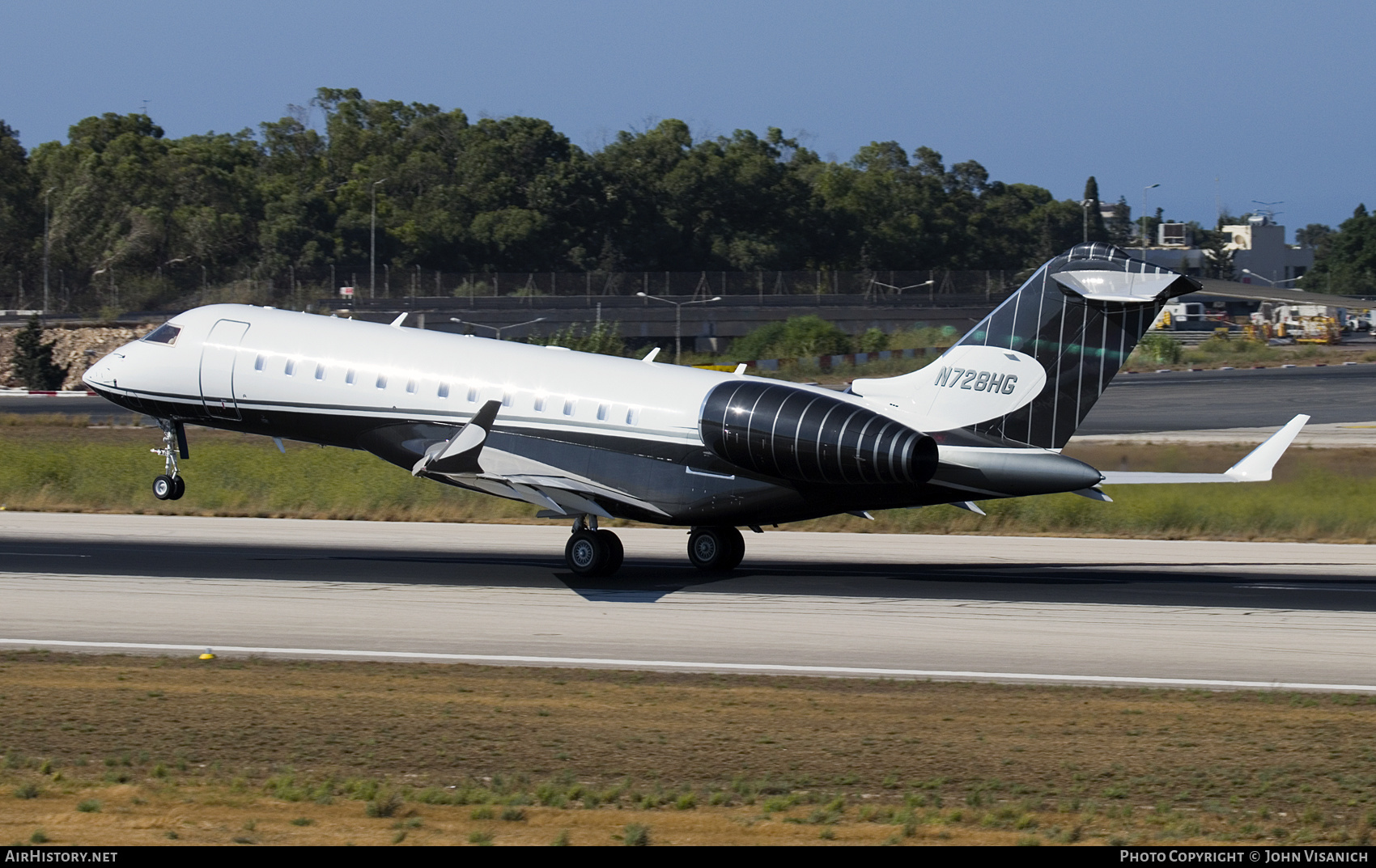 Aircraft Photo of N728HG | Bombardier Global 6000 (BD-700-1A10) | AirHistory.net #591467