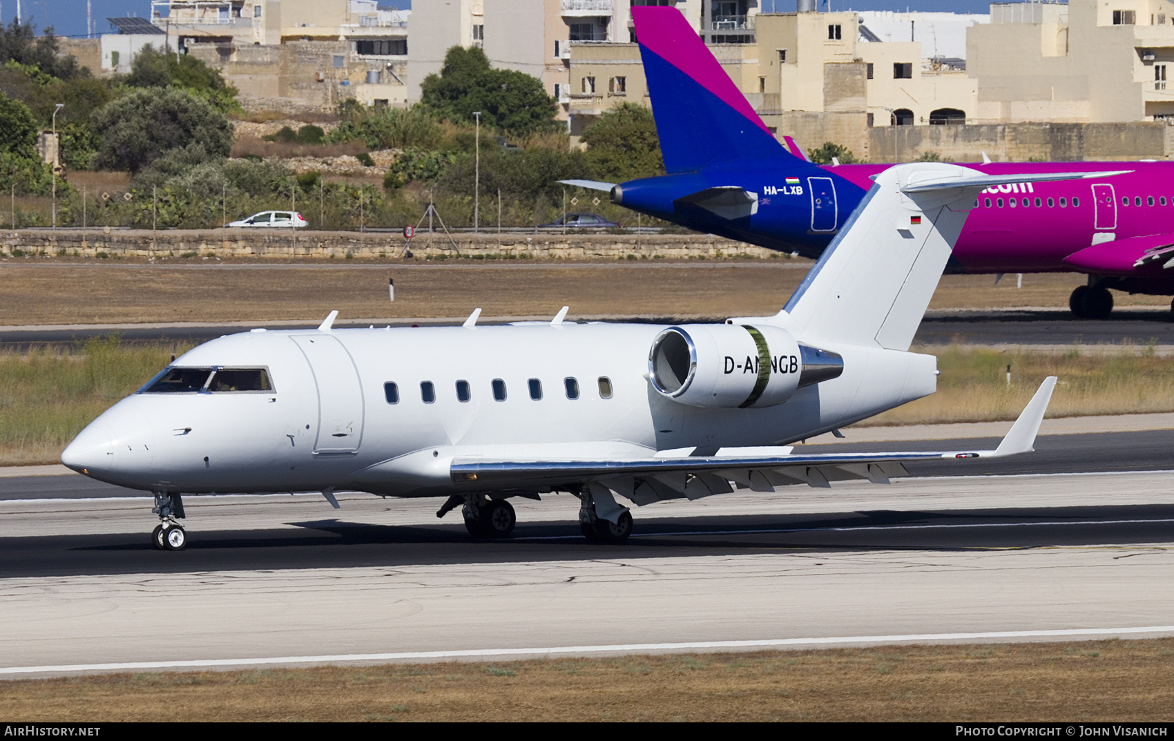 Aircraft Photo of D-ANGB | Canadair Challenger 604 (CL-600-2B16) | AirHistory.net #591468