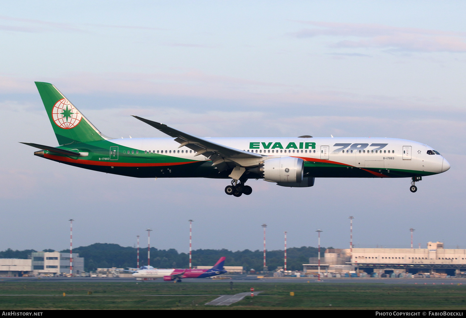 Aircraft Photo of B-17883 | Boeing 787-9 Dreamliner | EVA Air | AirHistory.net #591504