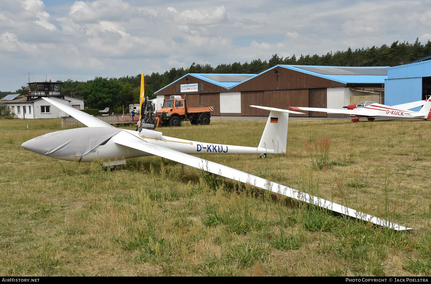 Aircraft Photo of D-KKUJ | Glaser-Dirks DG-400 | AirHistory.net #591534