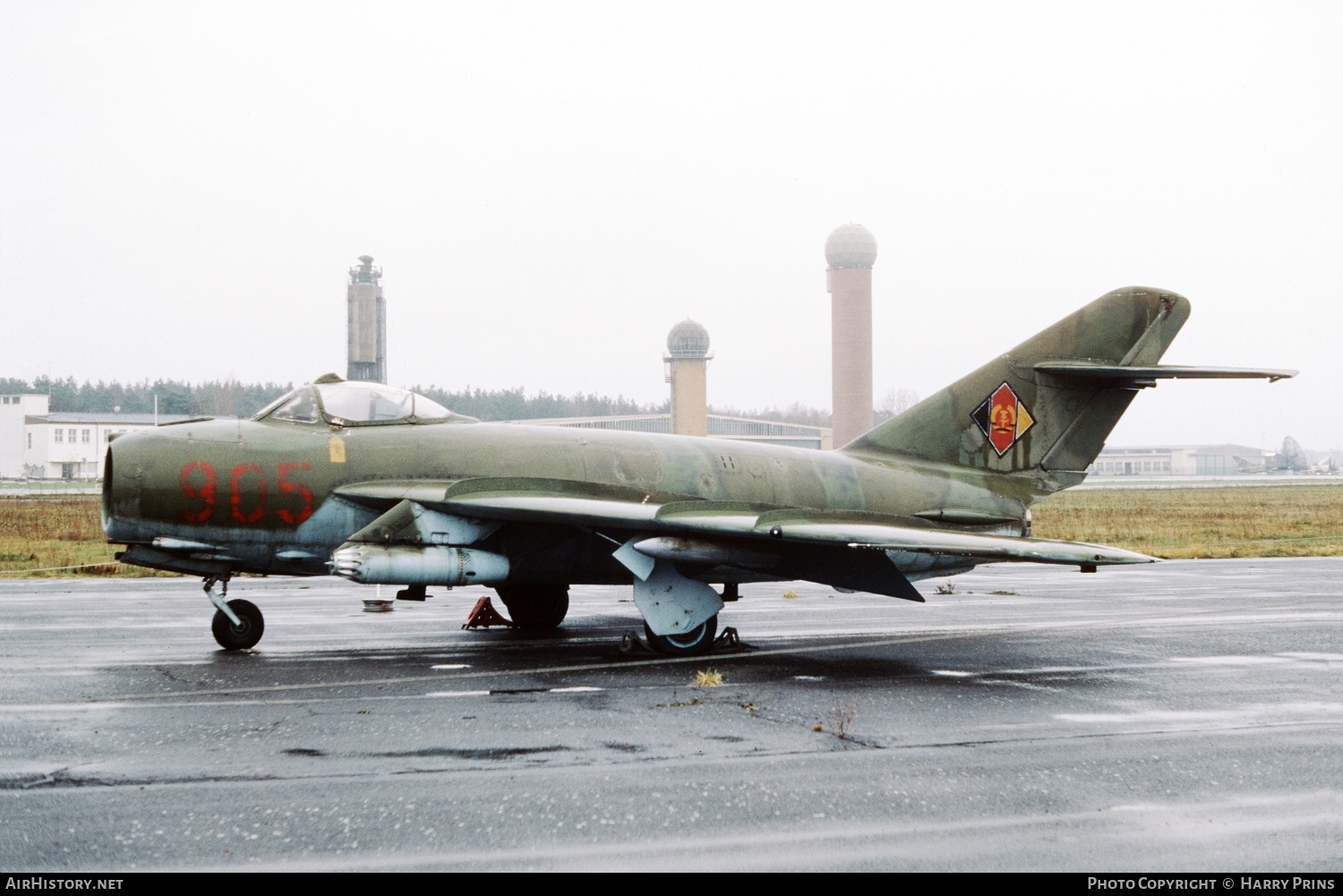 Aircraft Photo of 905 | PZL-Mielec Lim-5 (MiG-17F) | East Germany - Air Force | AirHistory.net #591544