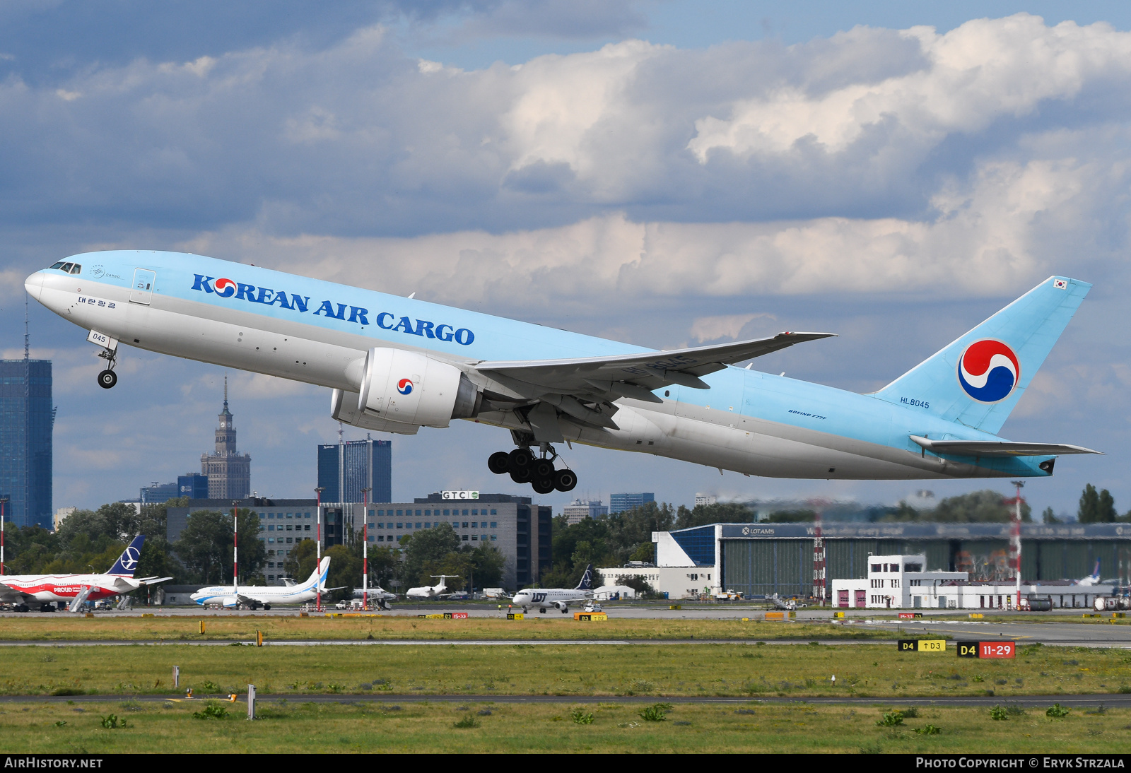 Aircraft Photo of HL8045 | Boeing 777-F | Korean Air Cargo | AirHistory.net #591565