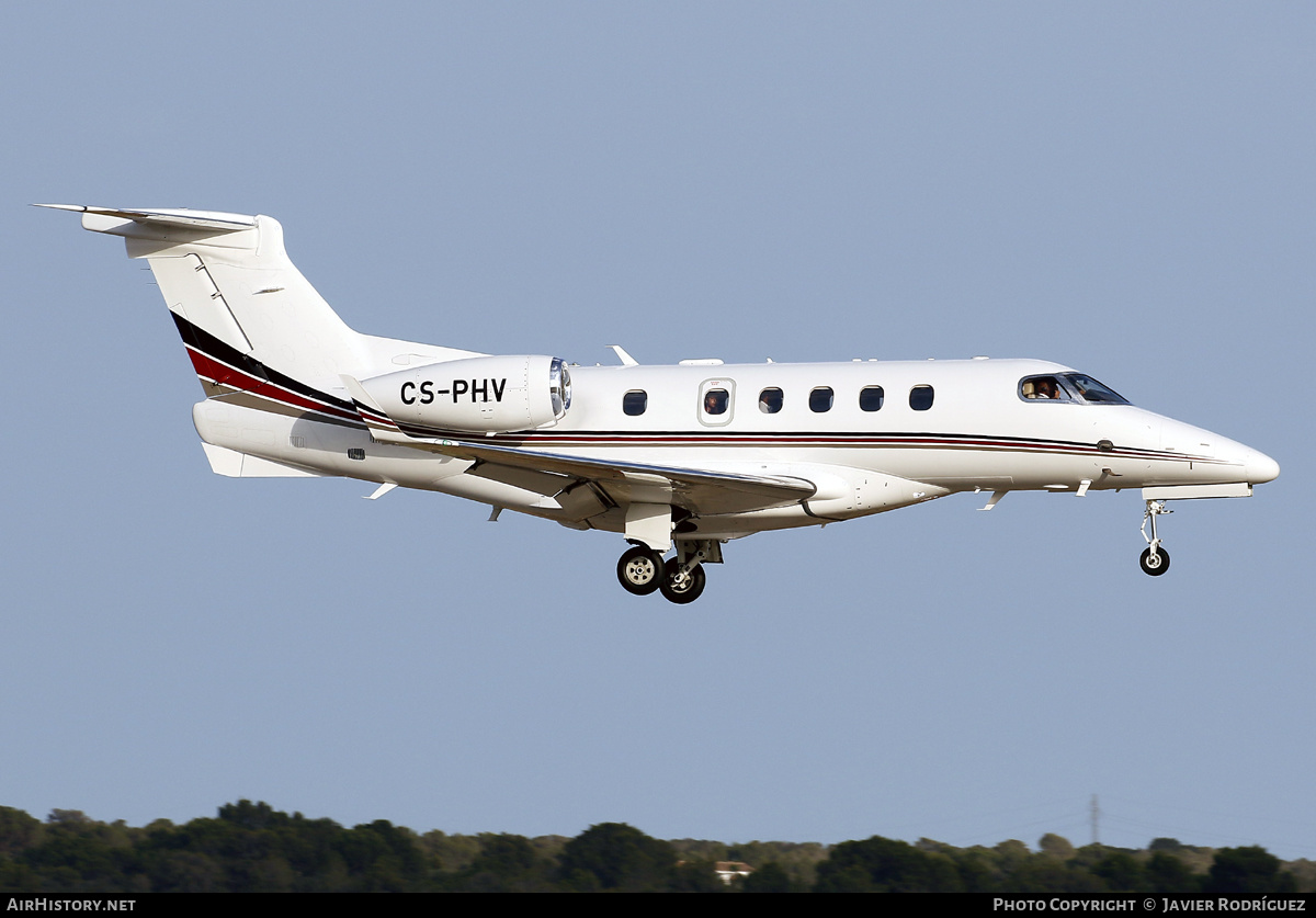 Aircraft Photo of CS-PHV | Embraer EMB-505 Phenom 300 | AirHistory.net #591660