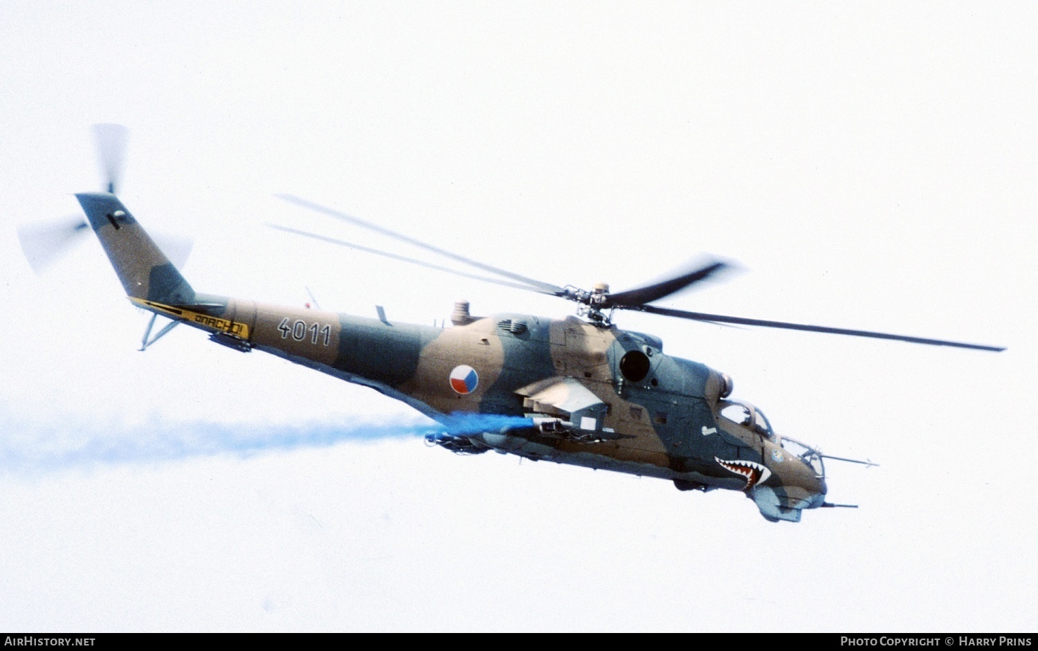 Aircraft Photo of 4011 | Mil Mi-24D | Czechoslovakia - Air Force | AirHistory.net #591664