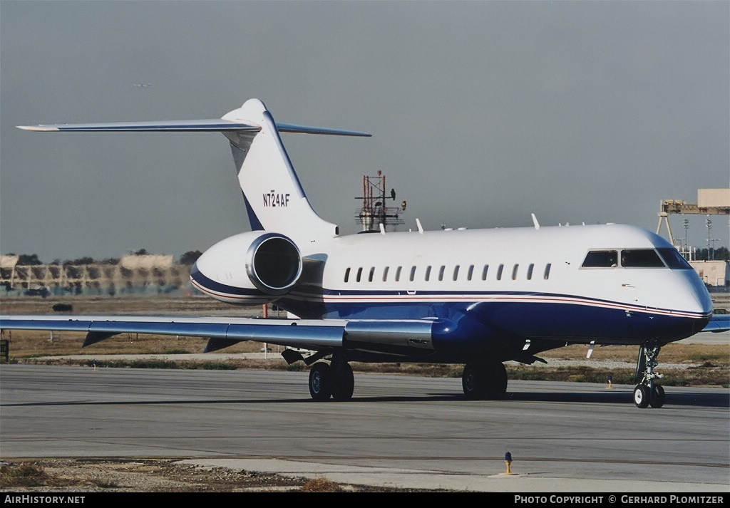 Aircraft Photo of N724AF | Bombardier Global Express (BD-700-1A10) | AirHistory.net #591692