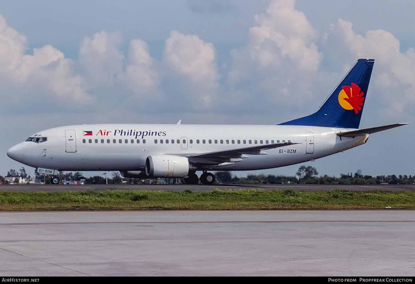 Aircraft Photo of EI-BZM | Boeing 737-3Y0 | Air Philippines | AirHistory.net #591713