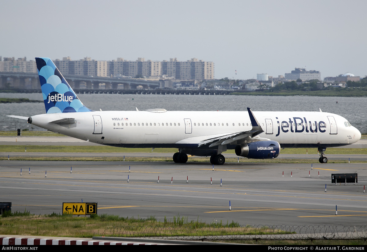 Aircraft Photo of N950JT | Airbus A321-231 | JetBlue Airways | AirHistory.net #591763