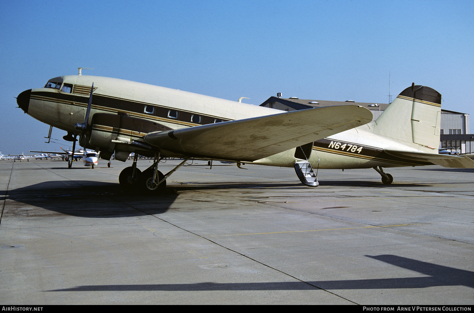 Aircraft Photo of N64784 | Douglas DC-3(C) | AirHistory.net #591810