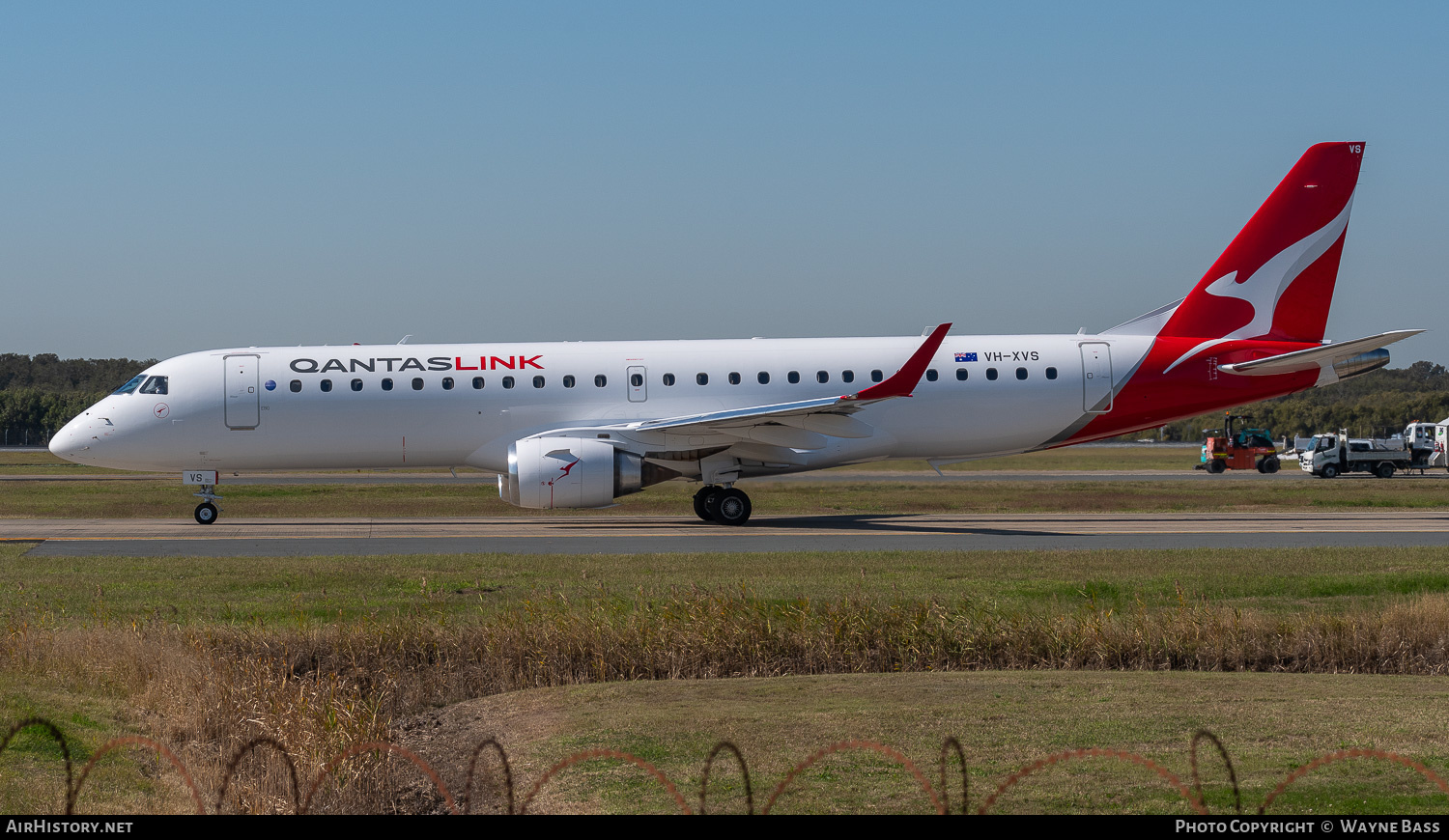 Aircraft Photo of VH-XVS | Embraer 190AR (ERJ-190-100IGW) | QantasLink | AirHistory.net #591822