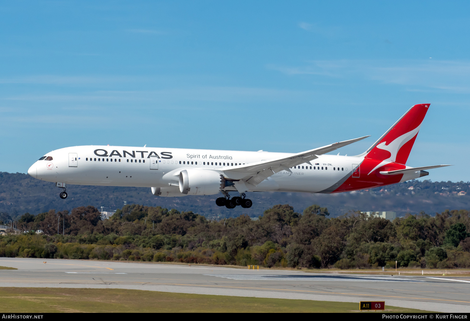 Aircraft Photo of VH-ZNL | Boeing 787-9 Dreamliner | Qantas | AirHistory.net #591829