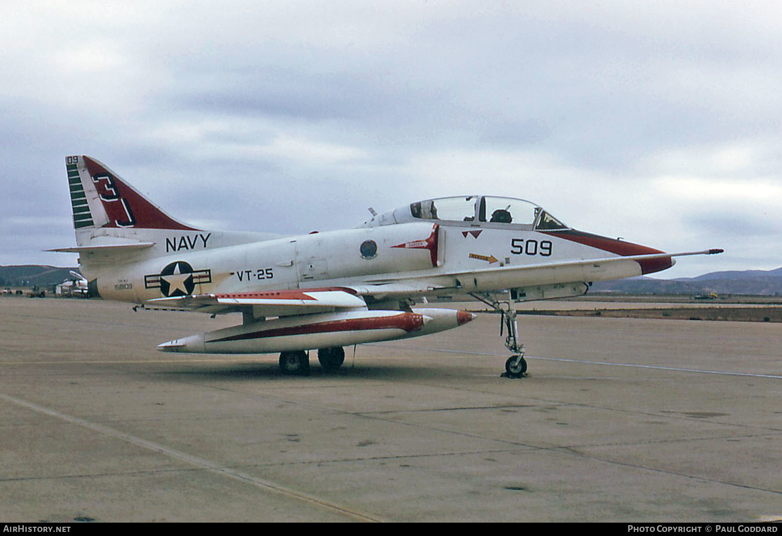 Aircraft Photo of 158109 | Douglas TA-4J Skyhawk | USA - Navy | AirHistory.net #591845