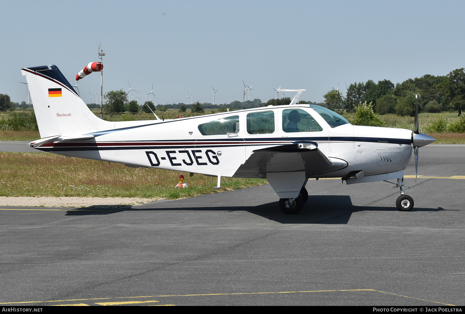 Aircraft Photo of D-EJEG | Beech F33A Bonanza | AirHistory.net #591902