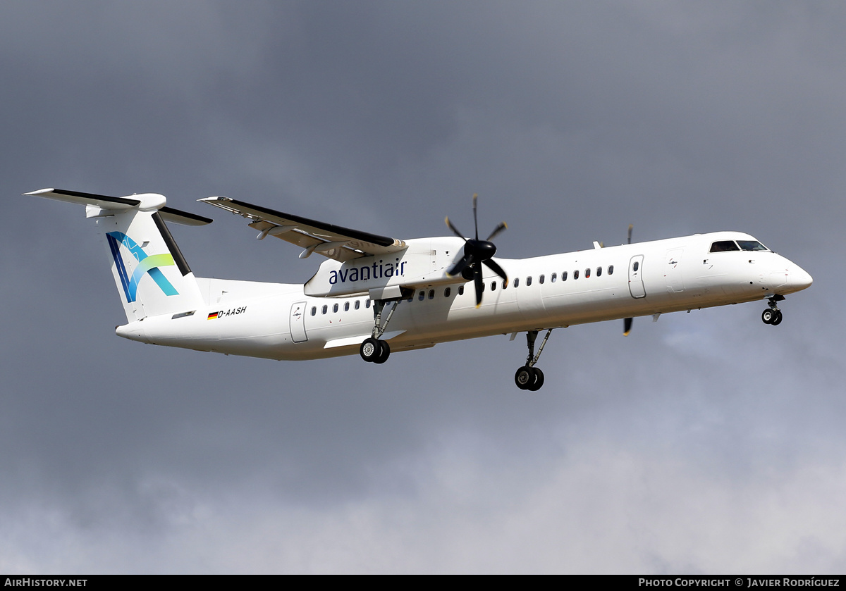 Aircraft Photo of D-AASH | Bombardier DHC-8-402 Dash 8 | Avanti Air | AirHistory.net #592001