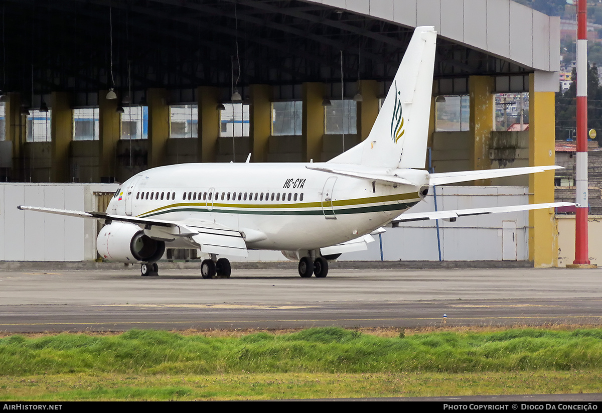 Aircraft Photo of HC-CYA | Boeing 737-528 | AirHistory.net #592085