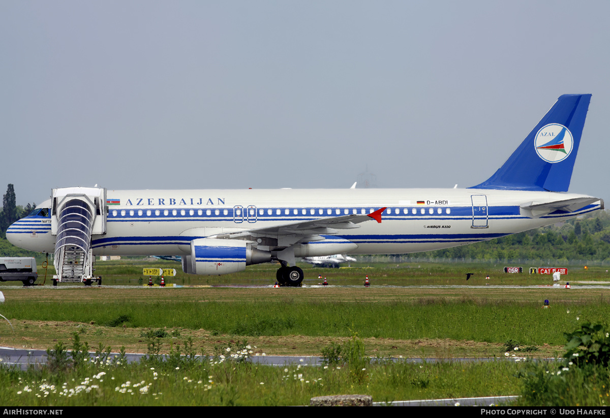 Aircraft Photo of D-ABDI | Airbus A320-214 | Azerbaijan Airlines - AZAL - AHY | AirHistory.net #592187