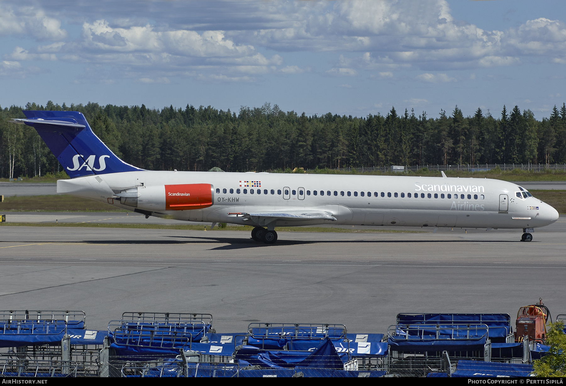 Aircraft Photo of OY-KHW | McDonnell Douglas MD-87 (DC-9-87) | Scandinavian Airlines - SAS | AirHistory.net #592278