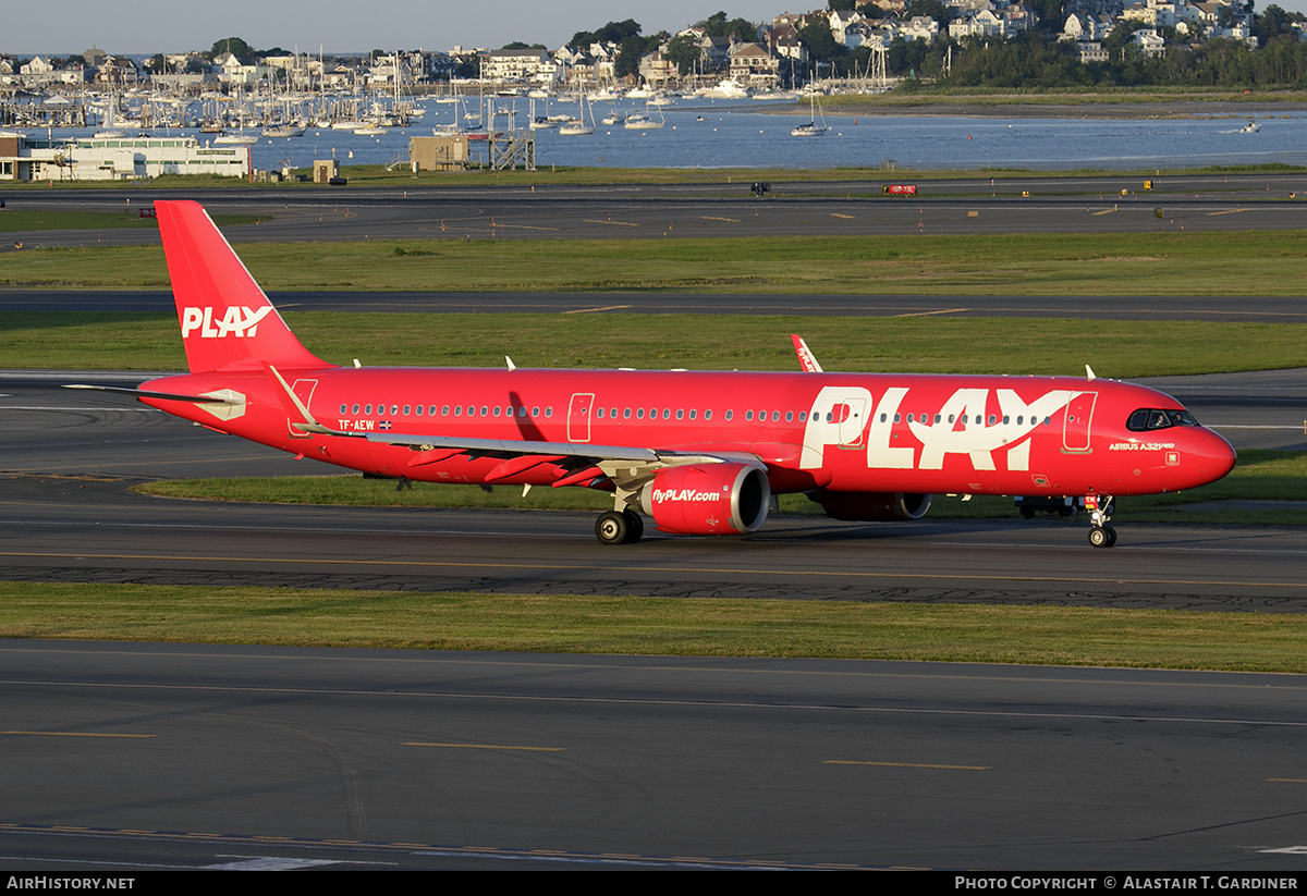Aircraft Photo of TF-AEW | Airbus A321-251N | Play | AirHistory.net #592323