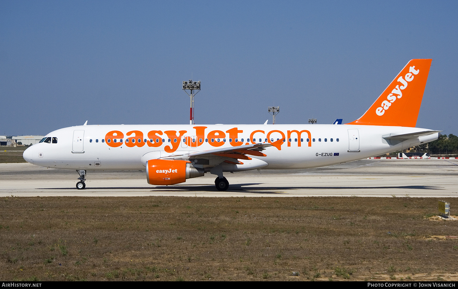 Aircraft Photo of G-EZUG | Airbus A320-214 | EasyJet | AirHistory.net #592464