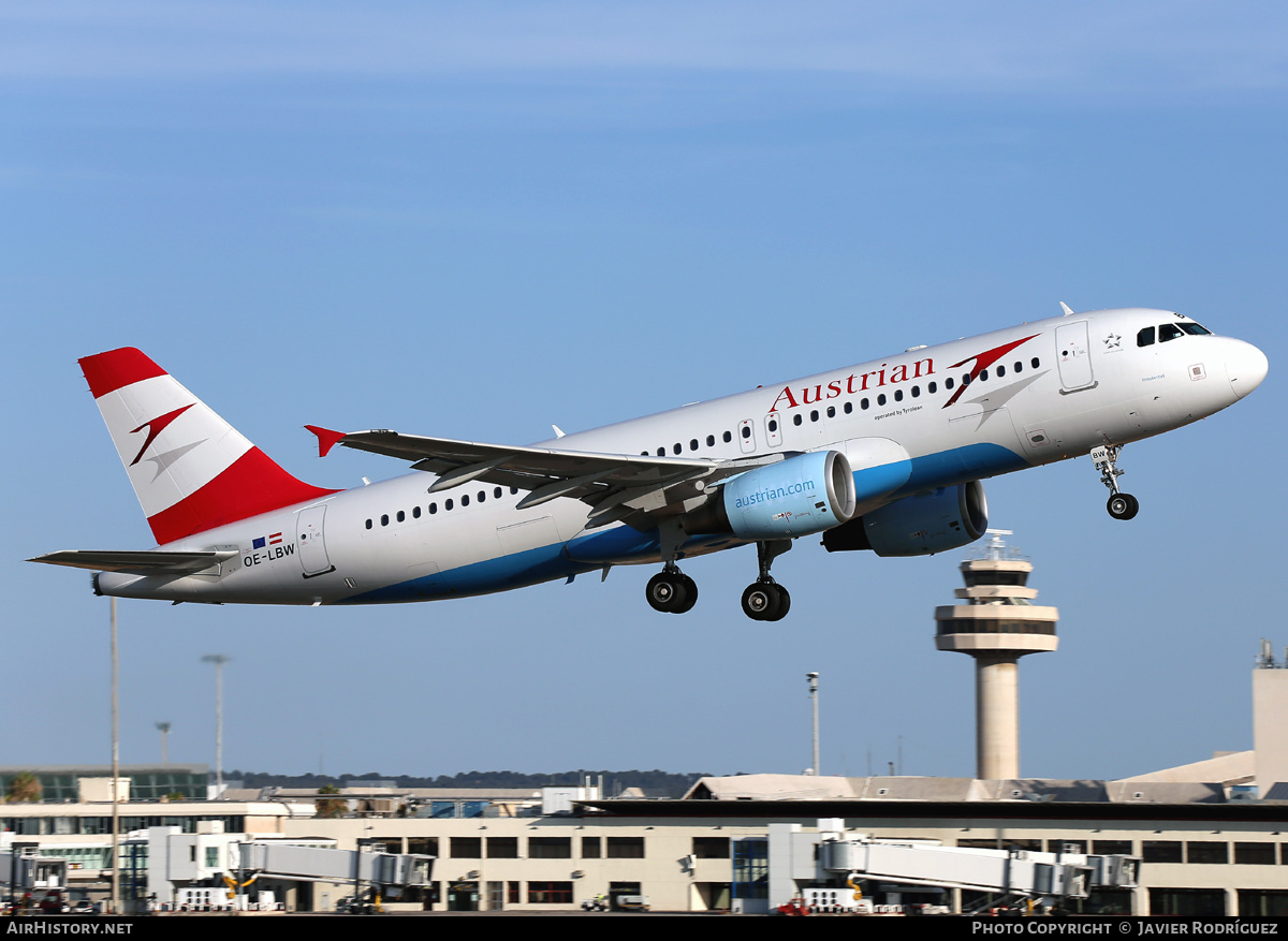 Aircraft Photo of OE-LBW | Airbus A320-214 | Austrian Airlines | AirHistory.net #592488