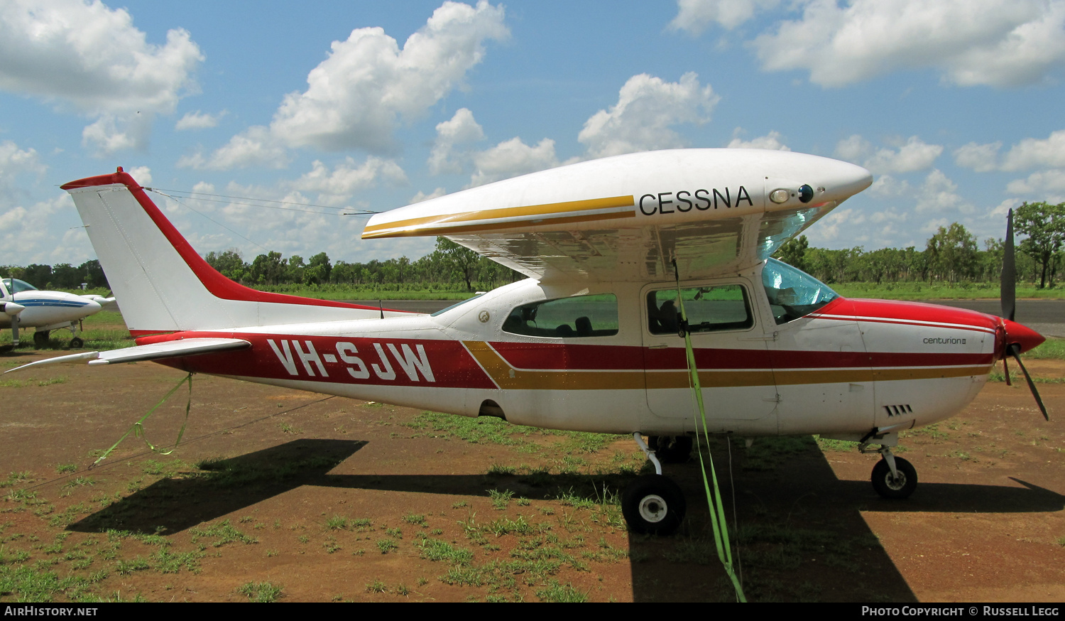 Aircraft Photo of VH-SJW | Cessna 210M Centurion | AirHistory.net #592547