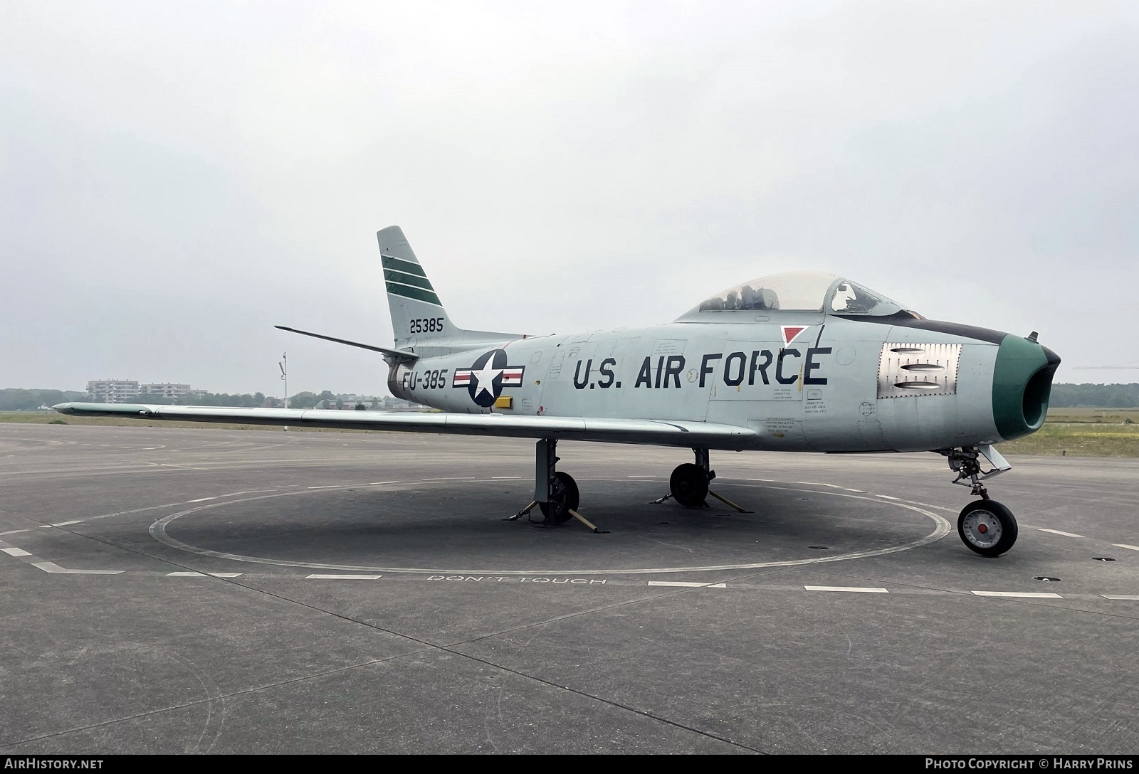 Aircraft Photo of 52-5385 / 25385 | North American F-86F Sabre | USA - Air Force | AirHistory.net #592571
