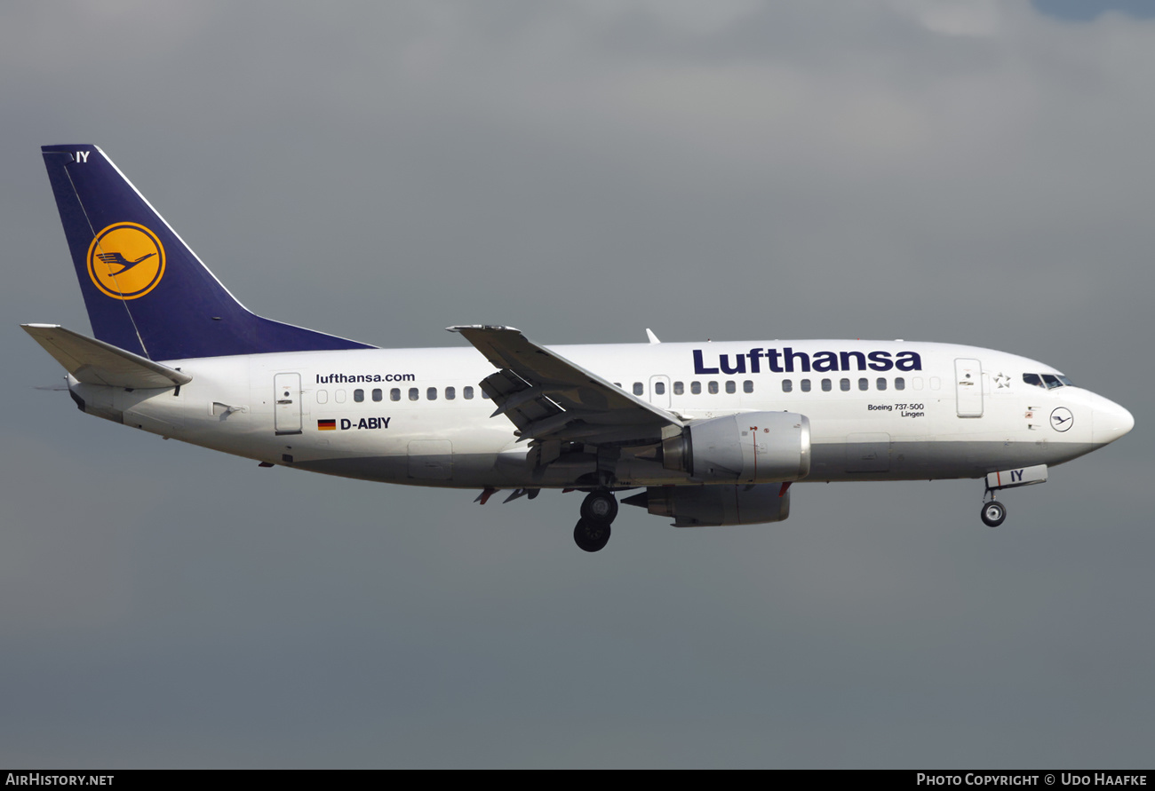 Aircraft Photo of D-ABIY | Boeing 737-530 | Lufthansa | AirHistory.net #592648