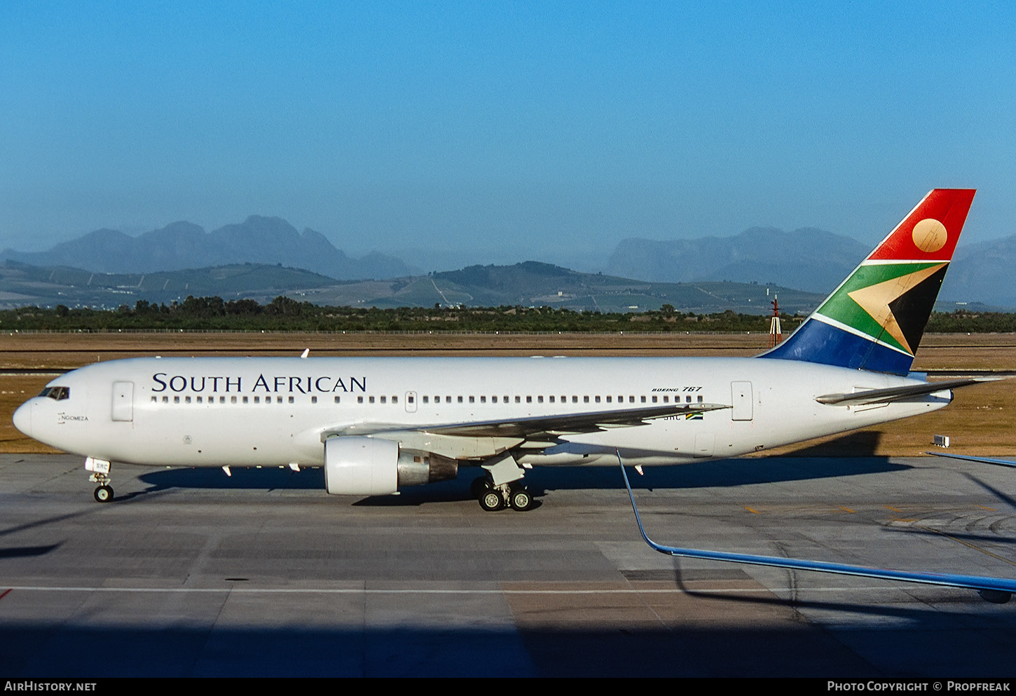 Aircraft Photo of ZS-SRC | Boeing 767-266/ER | South African Airways | AirHistory.net #592870