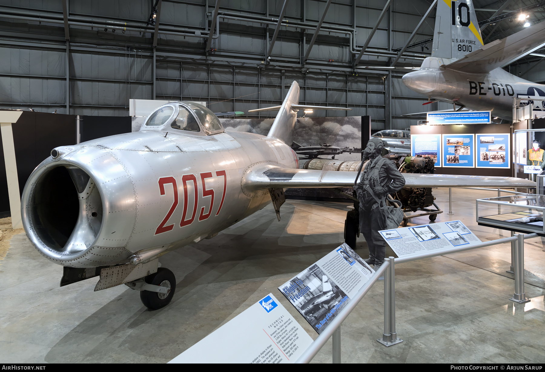 Aircraft Photo of 2057 | Mikoyan-Gurevich MiG-15bis | North Korea - Air Force | AirHistory.net #593054