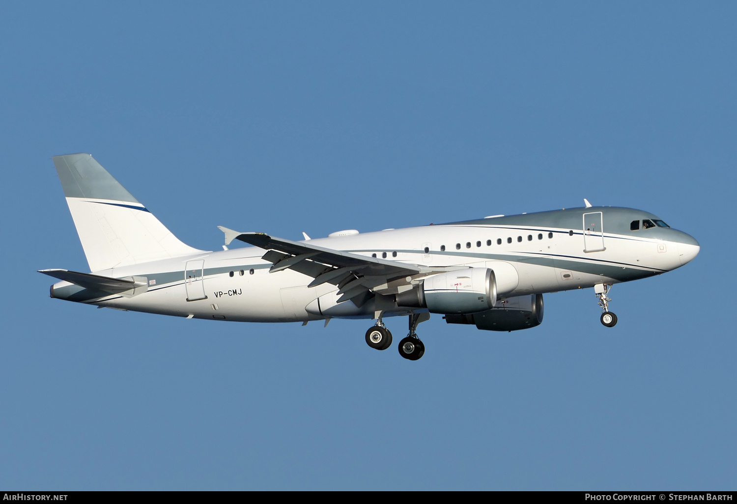 Aircraft Photo of VP-CMJ | Airbus A319-111 | AirHistory.net #593072