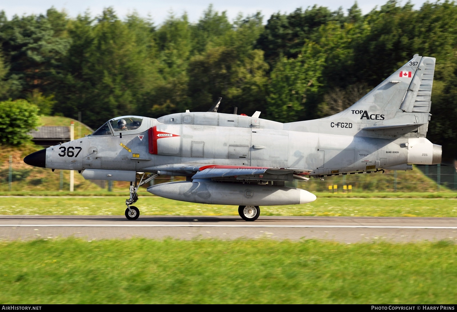 Aircraft Photo of C-FGZD | McDonnell Douglas A-4N Skyhawk II | Top Aces | AirHistory.net #593123