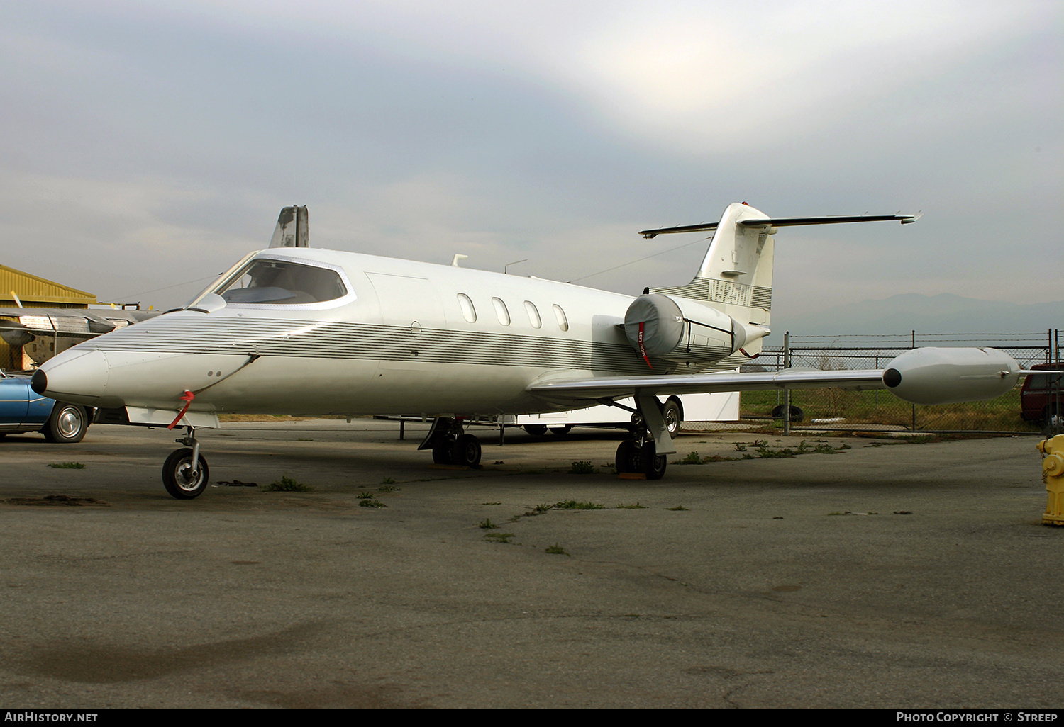 Aircraft Photo of N925DW | Gates Learjet 25D | AirHistory.net #593251