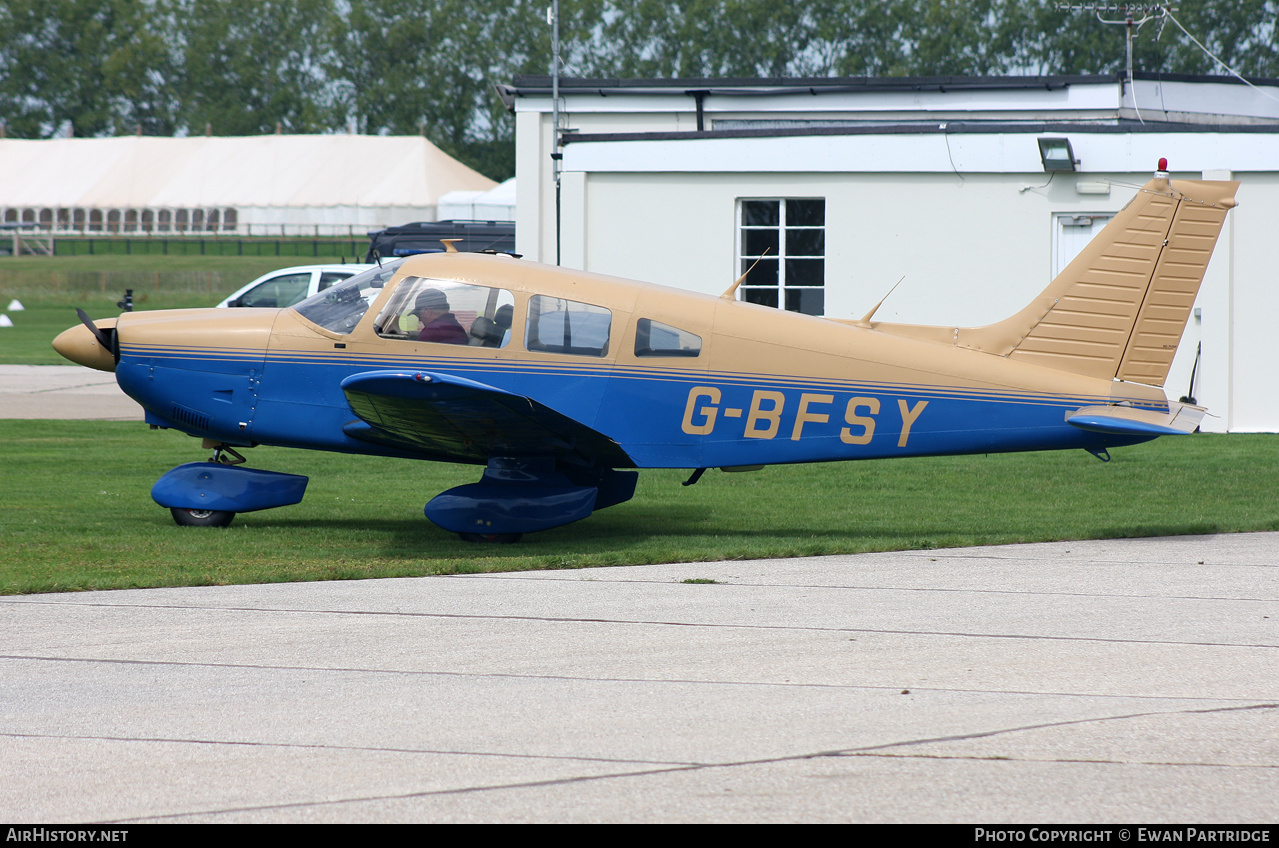 Aircraft Photo of G-BFSY | Piper PA-28-181 Cherokee Archer II | AirHistory.net #593288