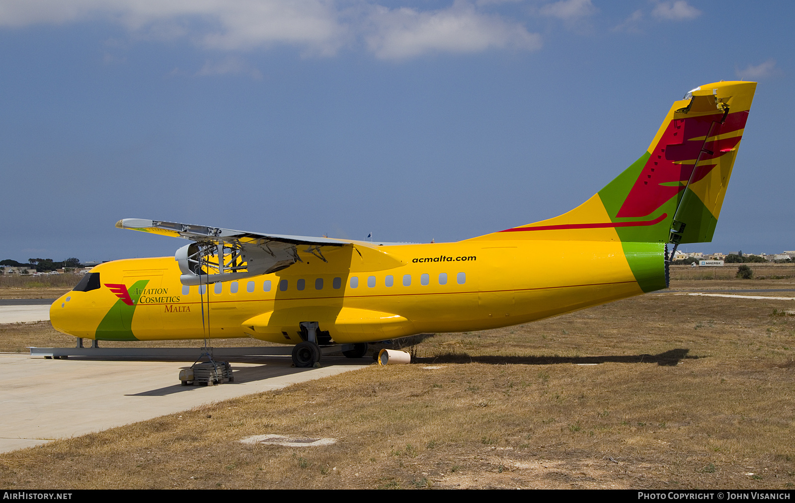 Aircraft Photo of G-ISLF | ATR ATR-42-500 | Aviation Cosmetics Malta | AirHistory.net #593366