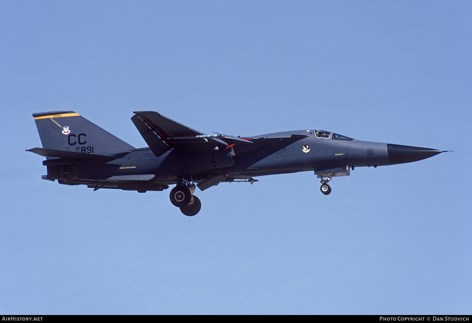 Aircraft Photo of 71-0891 / AF71-891 | General Dynamics F-111F Aardvark | USA - Air Force | AirHistory.net #593445