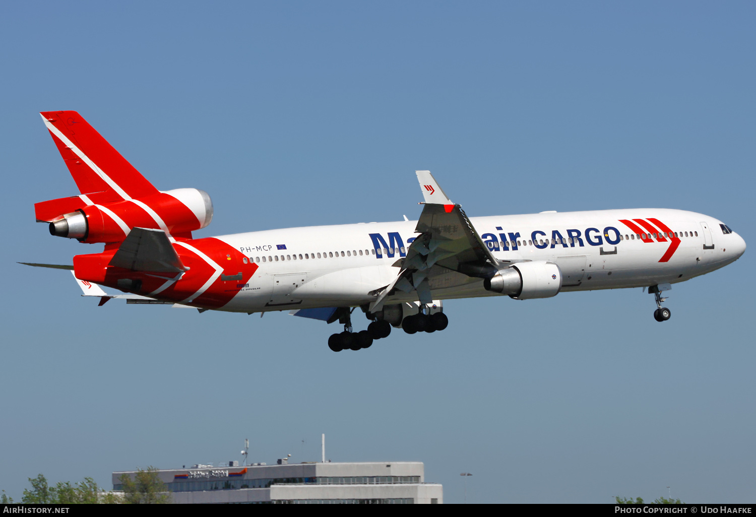 Aircraft Photo of PH-MCP | McDonnell Douglas MD-11CF | Martinair Cargo | AirHistory.net #593486
