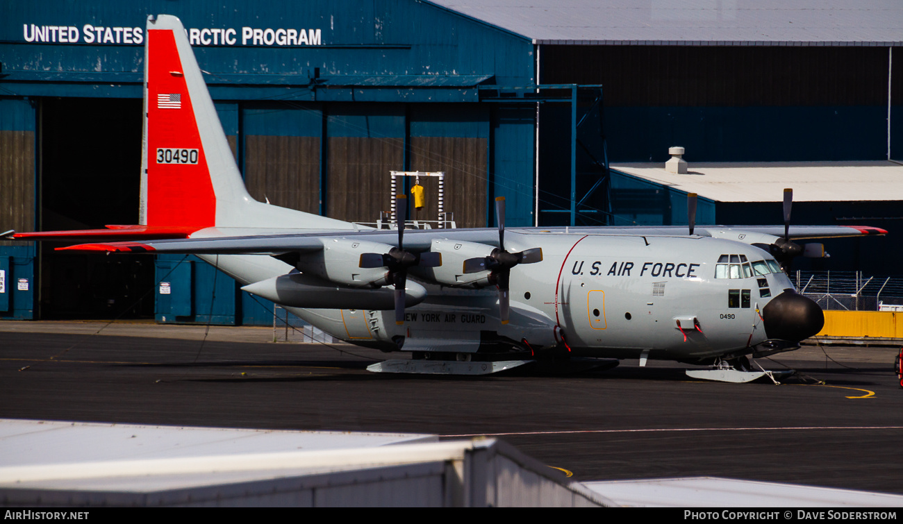 Aircraft Photo of 83-0490 / 30490 | Lockheed LC-130H Hercules (L-382) | USA - Air Force | AirHistory.net #593562