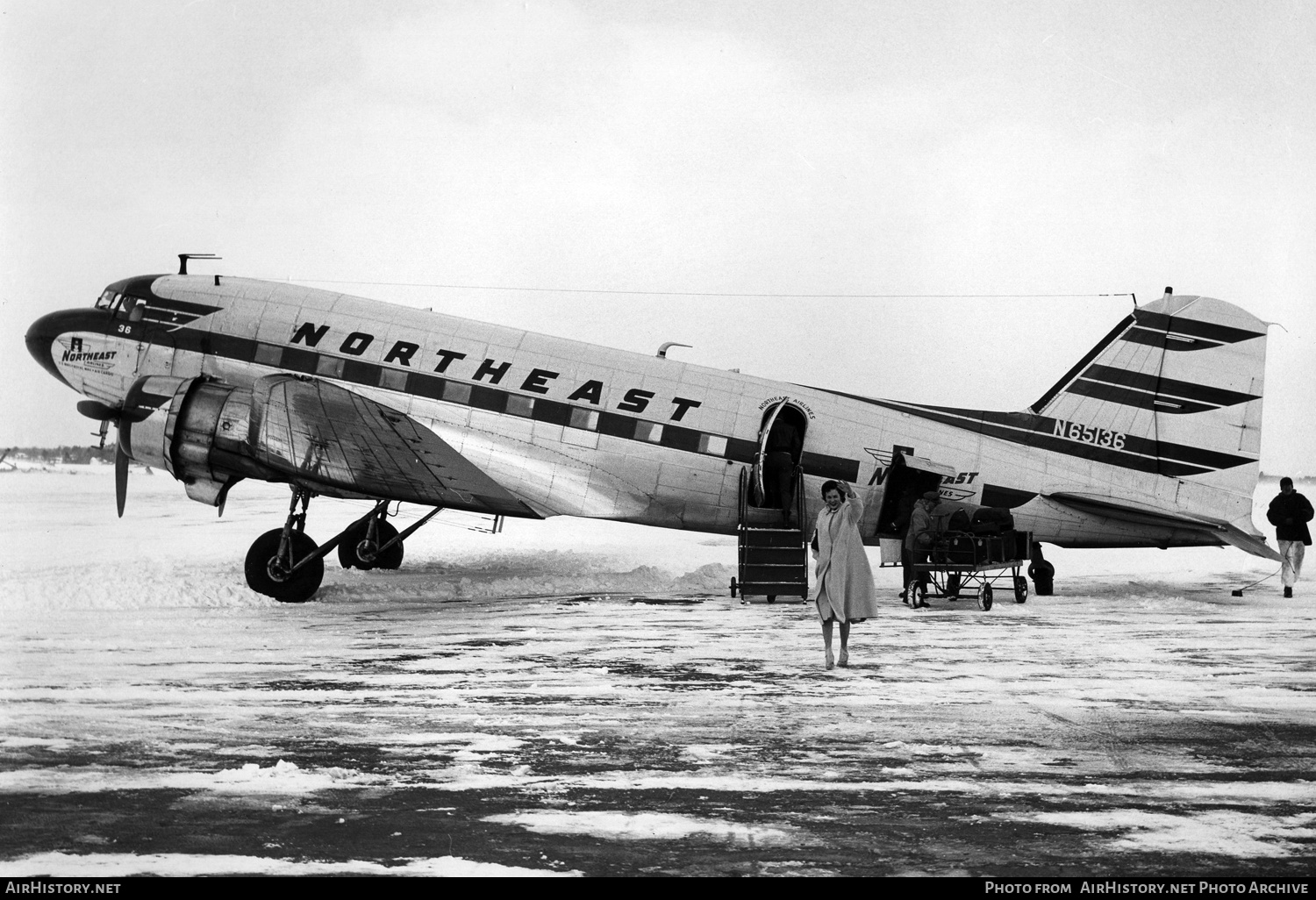 Aircraft Photo of N65136 | Douglas DC-3(C) | Northeast Airlines | AirHistory.net #593574