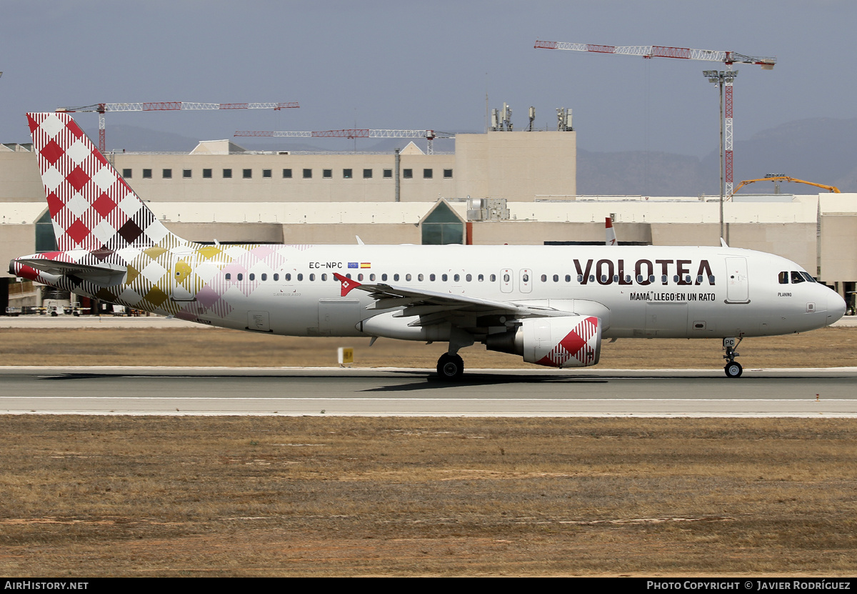 Aircraft Photo of EC-NPC | Airbus A320-214 | Volotea | AirHistory.net #593716
