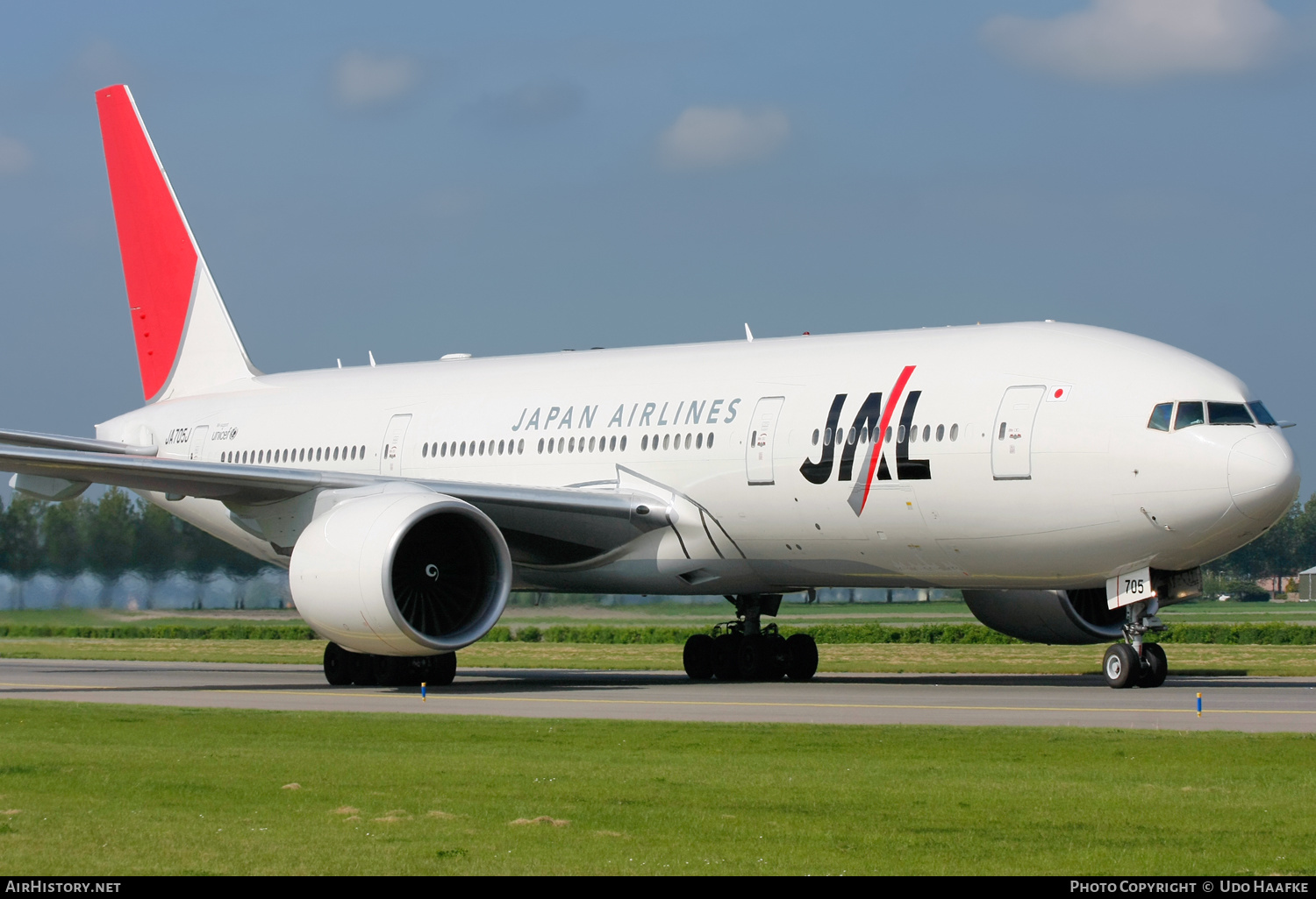 Aircraft Photo of JA705J | Boeing 777-246/ER | Japan Airlines - JAL | AirHistory.net #594010