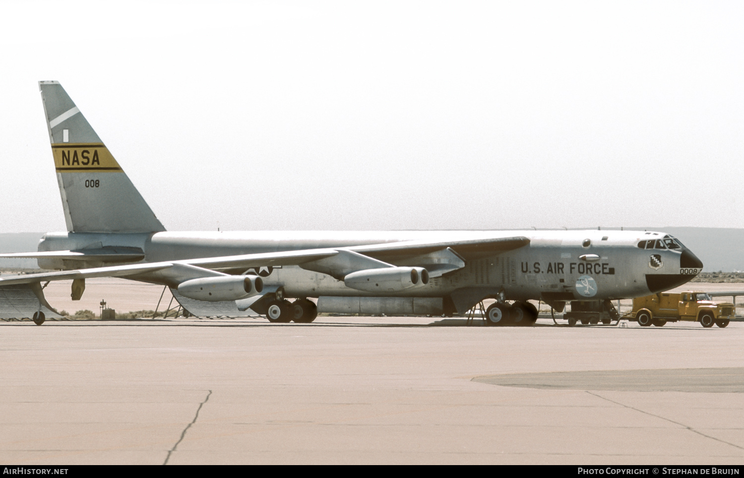 Aircraft Photo of 52-008 / NASA 008 / 008 | Boeing NB-52B Stratofortress | USA - Air Force | AirHistory.net #594060