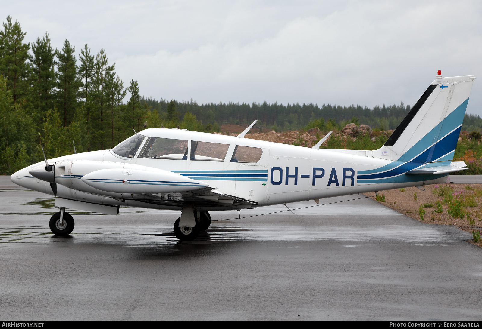Aircraft Photo of OH-PAR | Piper PA-30-160 Twin Comanche B | AirHistory.net #594075