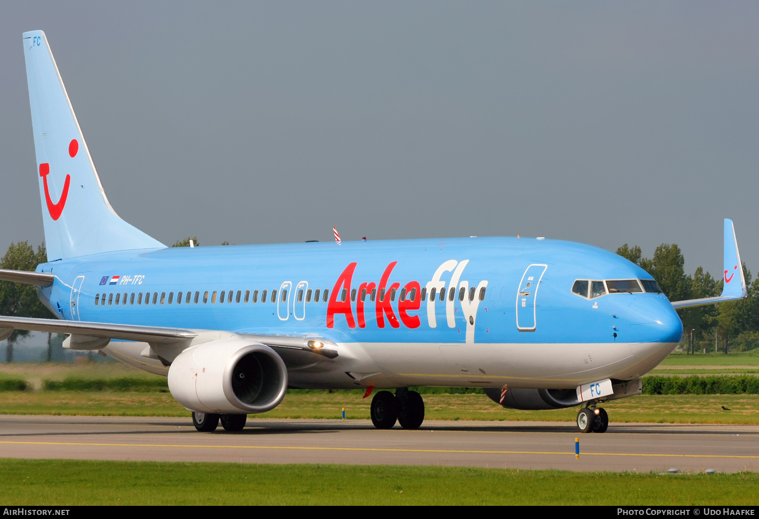 Aircraft Photo of PH-TFC | Boeing 737-8K5 | ArkeFly | AirHistory.net #594085