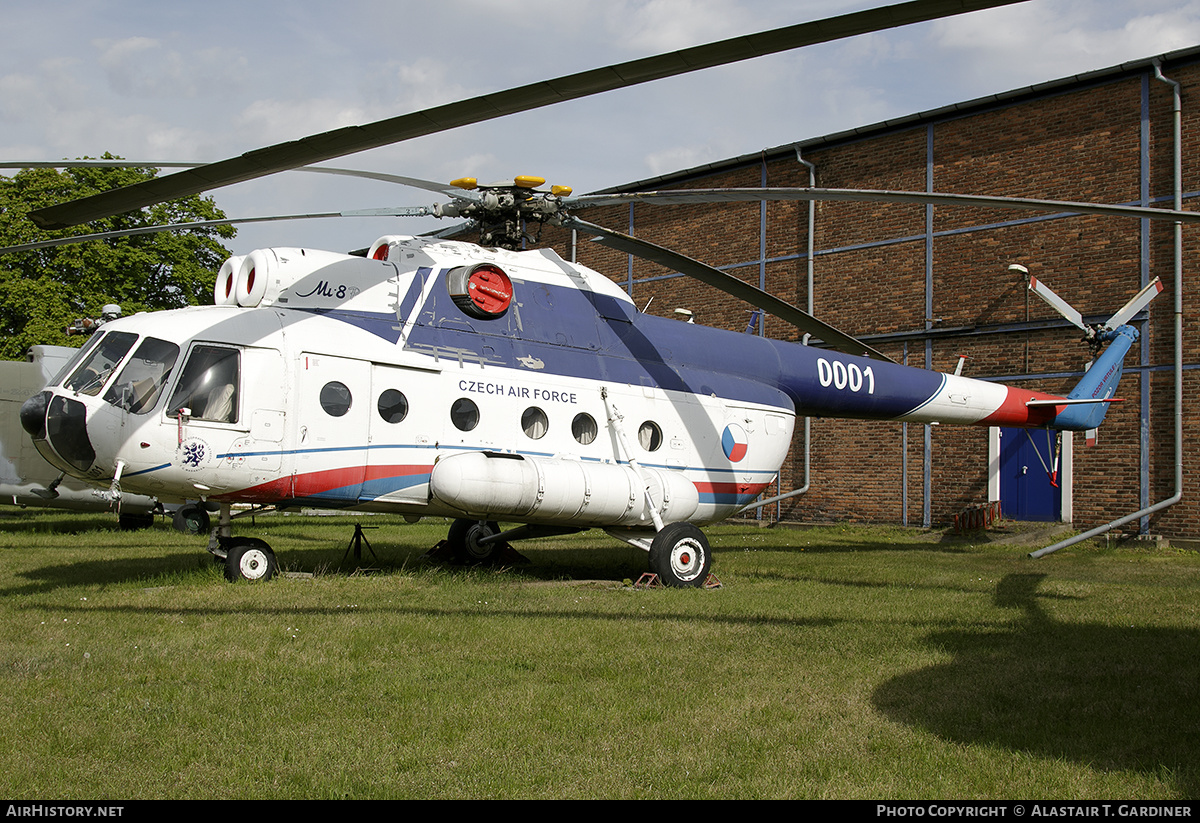 Aircraft Photo of 0001 | Mil Mi-8P | Czechia - Air Force | AirHistory.net #594172