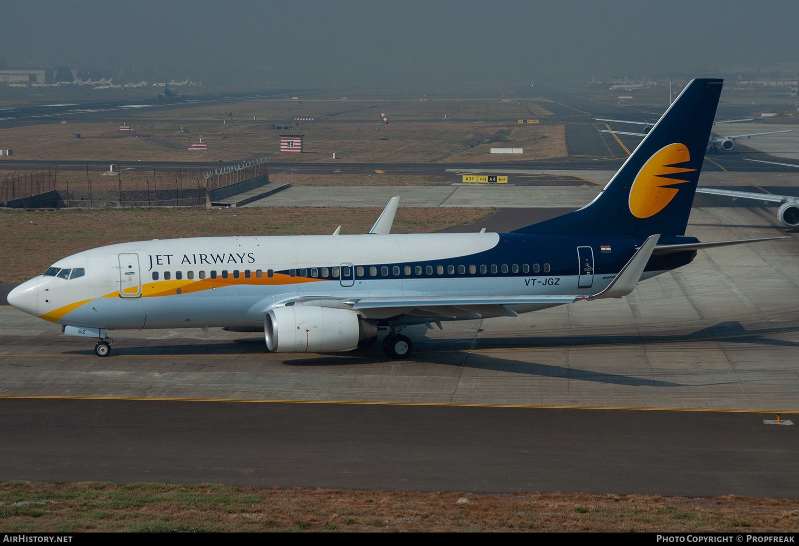 Aircraft Photo of VT-JGZ | Boeing 737-76N | Jet Airways | AirHistory.net #594211