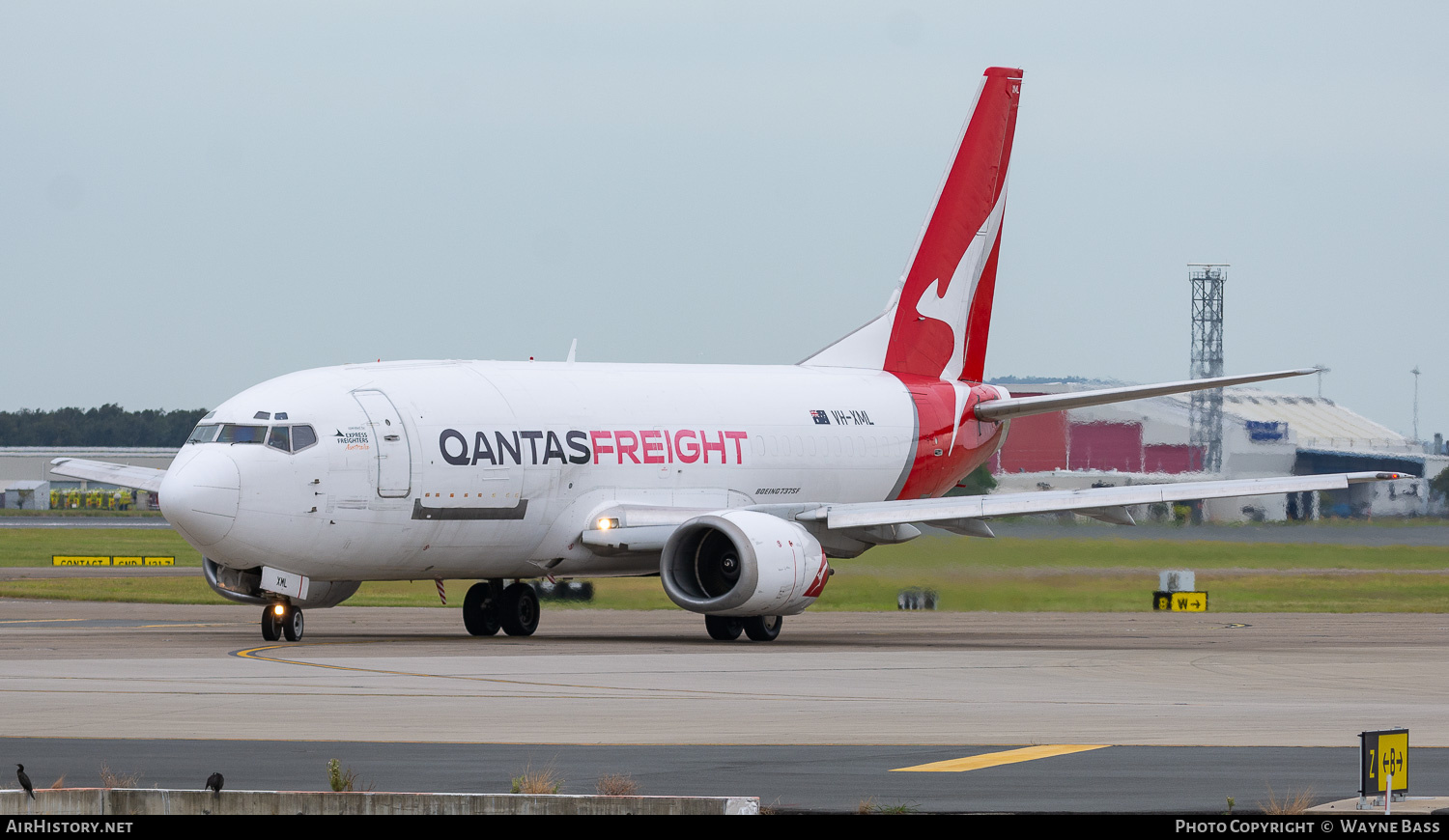 Aircraft Photo of VH-XML | Boeing 737-376(SF) | Qantas Freight | AirHistory.net #594231