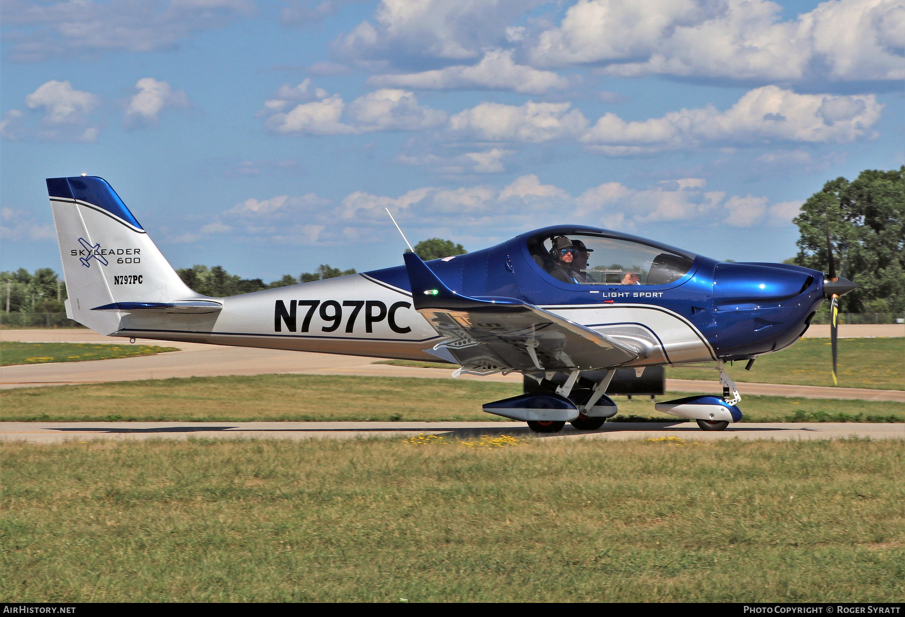 Aircraft Photo of N797PC | Jihlavan Skyleader 600 | AirHistory.net #594247