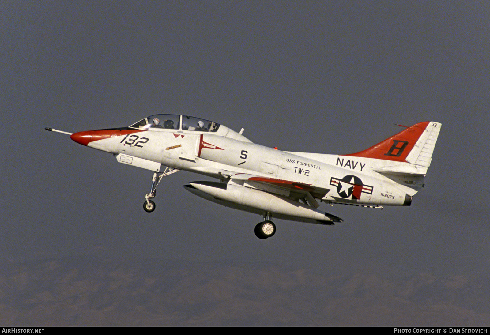 Aircraft Photo of 158075 | Douglas TA-4J Skyhawk | USA - Navy | AirHistory.net #594279