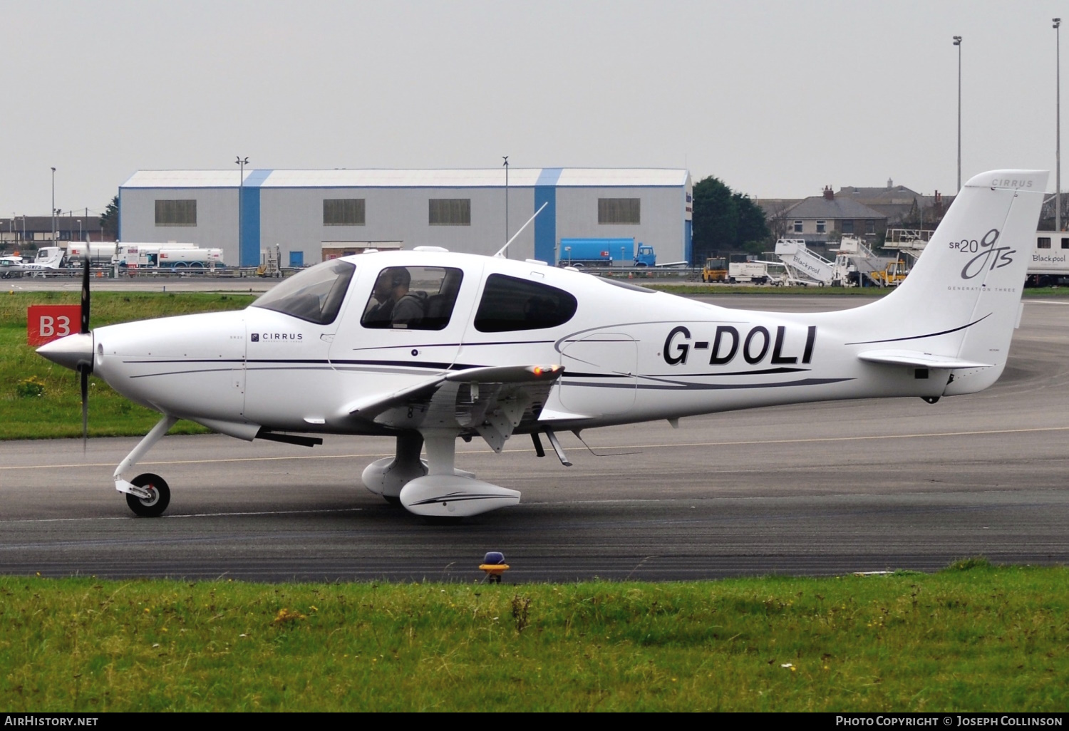 Aircraft Photo of G-DOLI | Cirrus SR-20 G3-GTS | AirHistory.net #594286