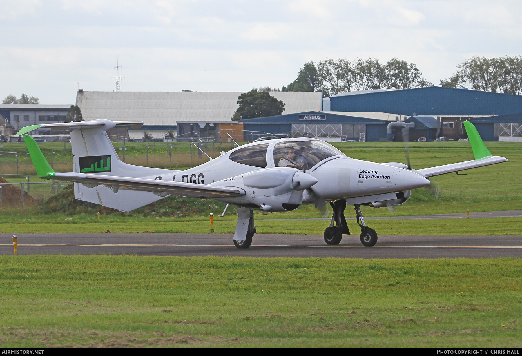 Aircraft Photo of G-LDGG | Diamond DA42 NG Twin Star | Leading Edge Aviation | AirHistory.net #594327