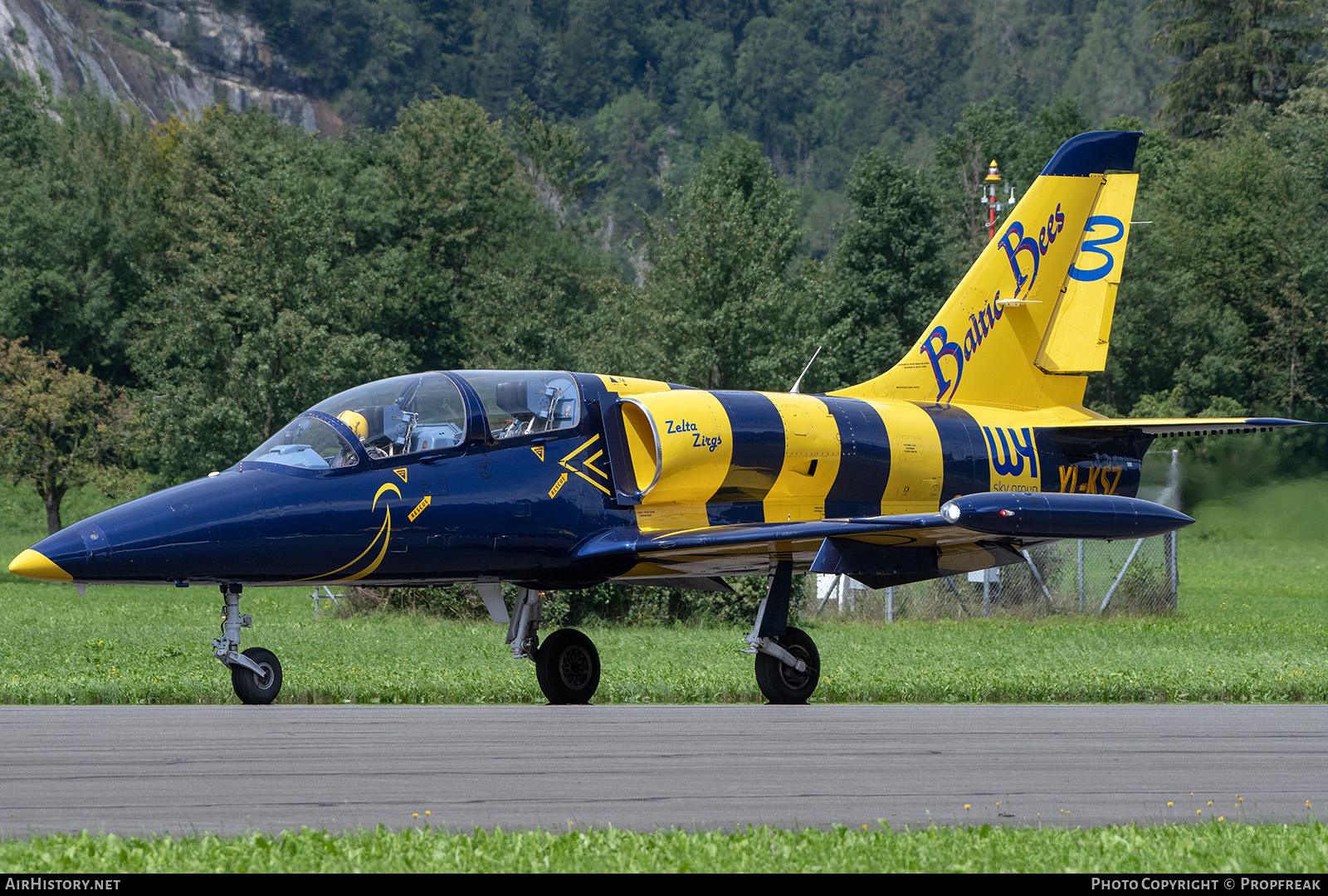 Aircraft Photo of YL-KSZ | Aero L-39C Albatros | Baltic Bees Jet Team | AirHistory.net #594475
